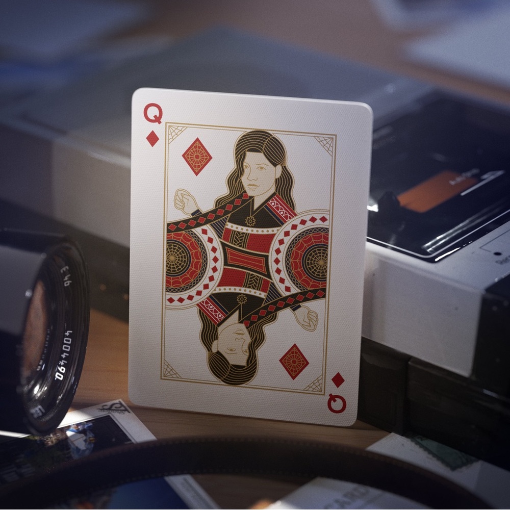 Theory 11 Spider-Man Playing Cards - Picture 5 of 7